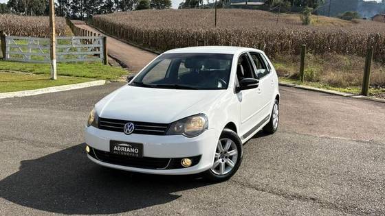 VOLKSWAGEN POLO 1.6 MI SPORTLINE 8V FLEX 4P MANUAL